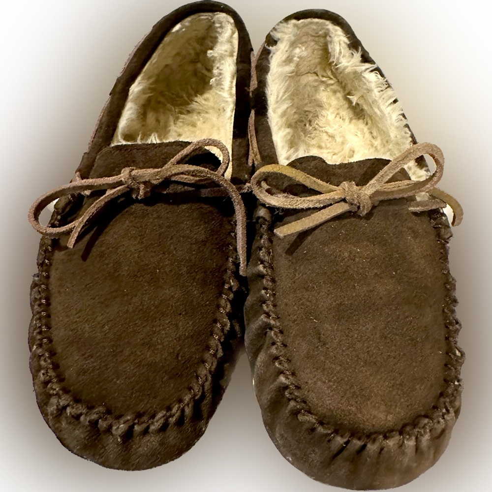 MOCCASINS BROWN SUEDE SLIPPERS SHOES SZ8 Indoor/Outdoor House Shoe Super Cute!